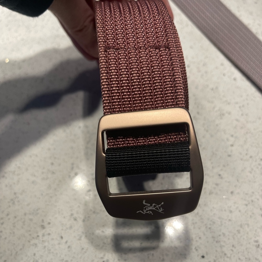 Arc’teryx conveyer belt